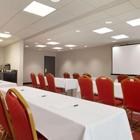 Country Inn & Suites By Radisson, Dfw Airport South, Tx Irving Dış mekan fotoğraf
