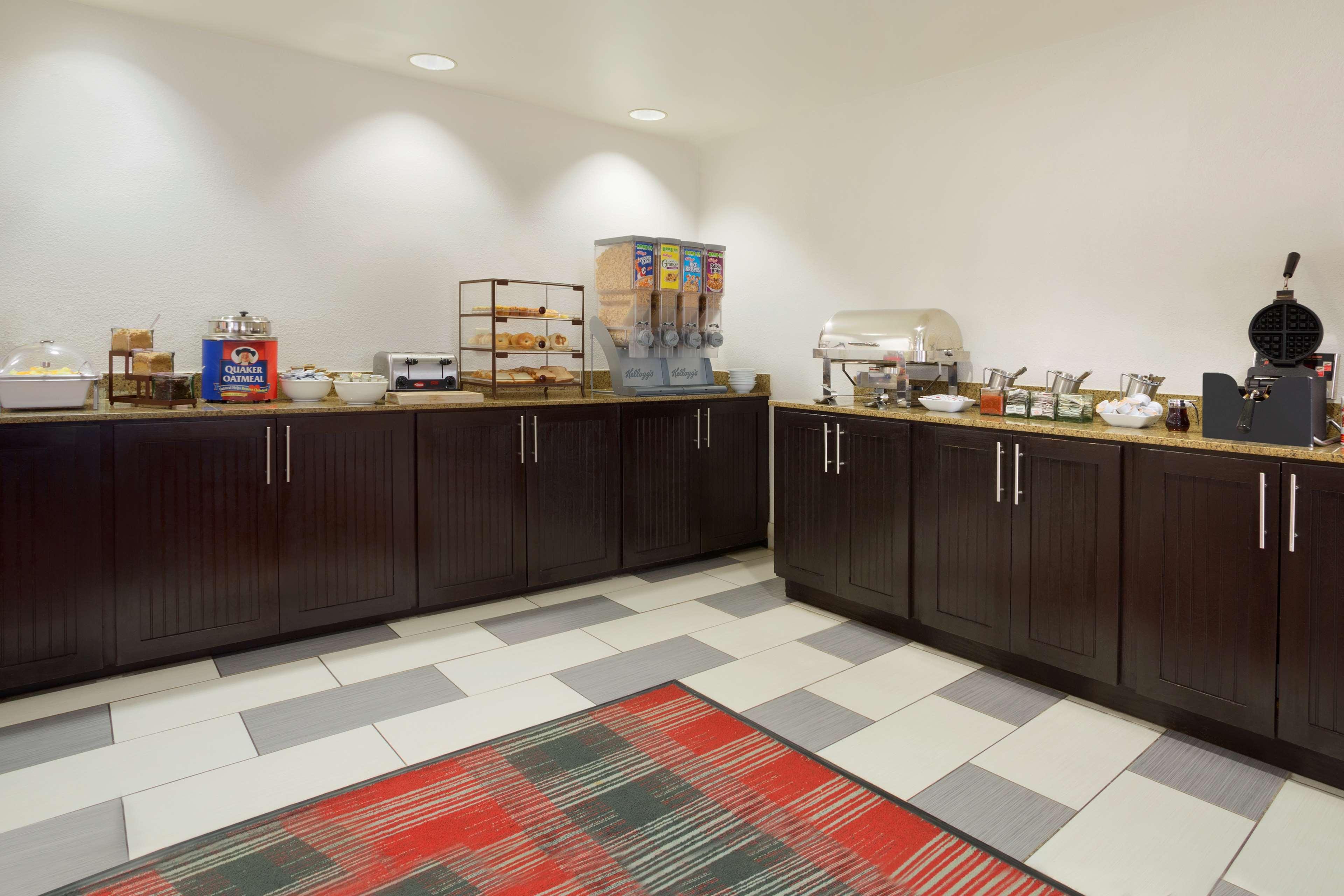 Country Inn & Suites By Radisson, Dfw Airport South, Tx Irving Dış mekan fotoğraf