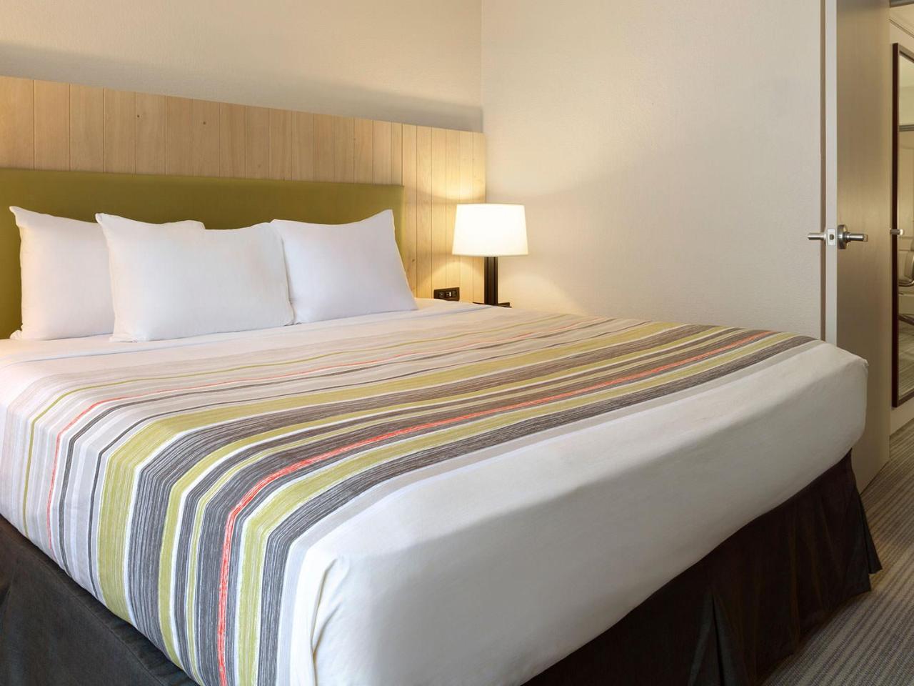 Country Inn & Suites By Radisson, Dfw Airport South, Tx Irving Dış mekan fotoğraf