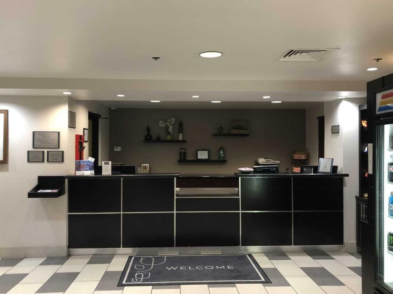 Country Inn & Suites By Radisson, Dfw Airport South, Tx Irving Dış mekan fotoğraf
