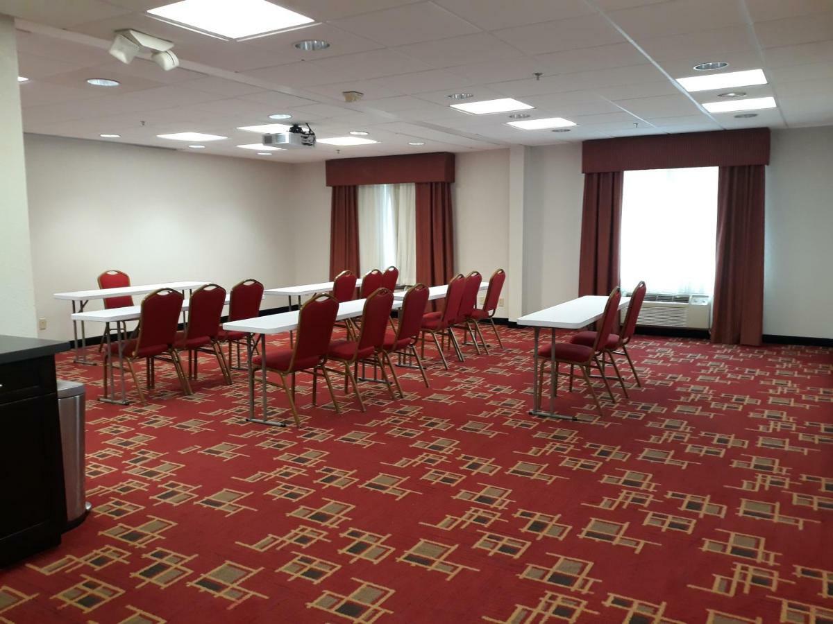 Country Inn & Suites By Radisson, Dfw Airport South, Tx Irving Dış mekan fotoğraf